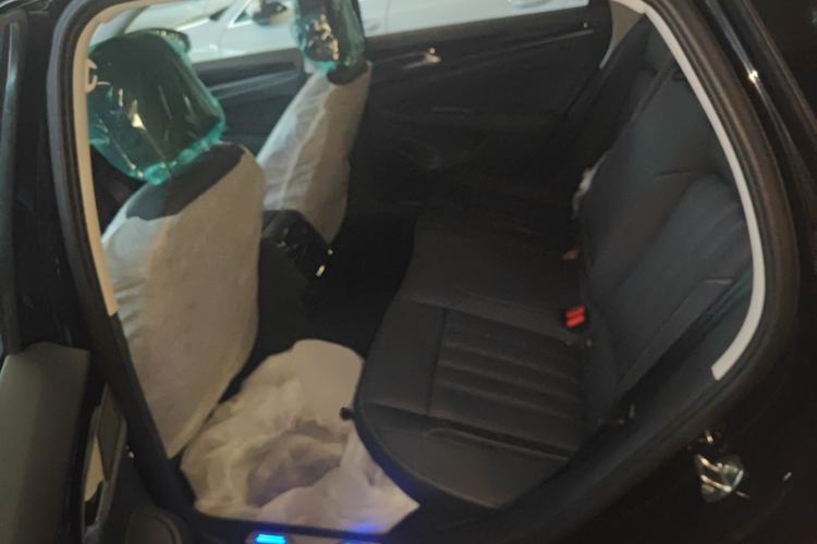 Used Volkswagen Passat New Energy 2025 430 PHEV Hybrid Business Edition
