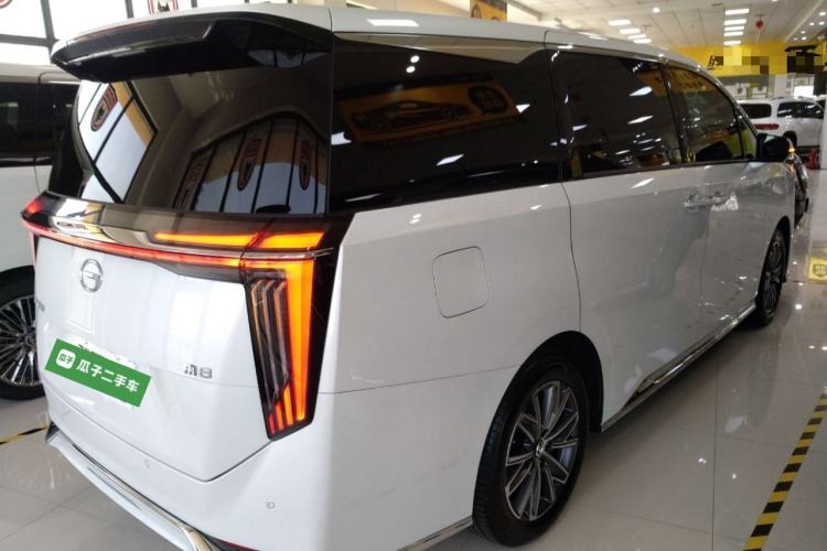 Used GAC Trumpchi M8 2024 Master Series 400T Prestige Edition Rear Right 45 Deg