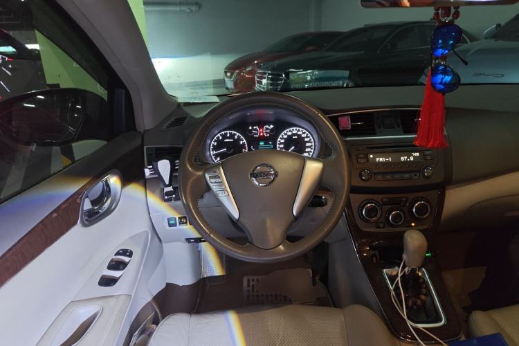 Used Nissan Sylphy 2012 1.6 XL CVT Luxury Edition Steering Wheel