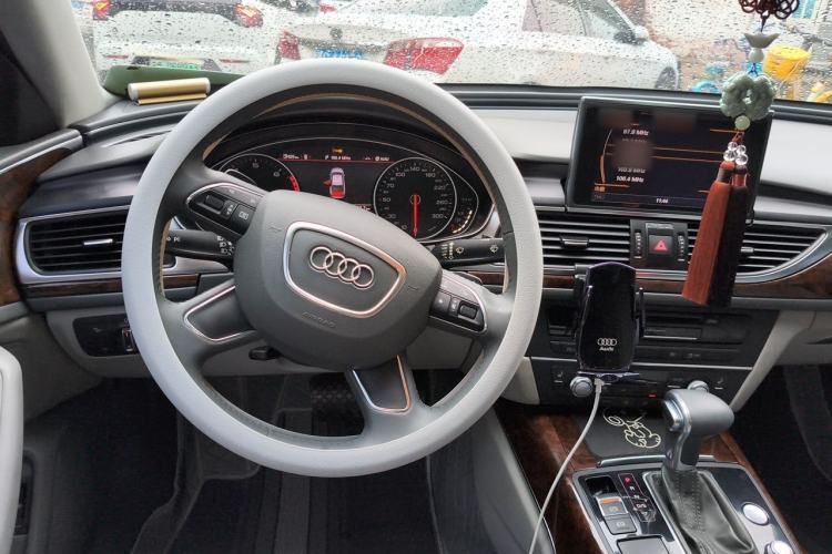 Used Audi A6L 2012 30 FSI Comfort Model
