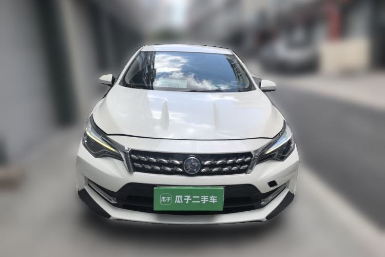 Used Venucia D60 2019 1.6L XE Manual Comfort Edition