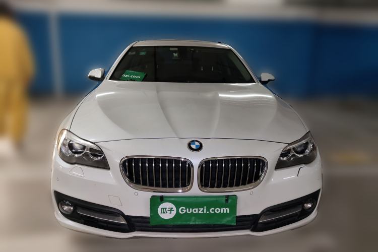 Used BMW 5 Series 2014 520Li Elegant Model
