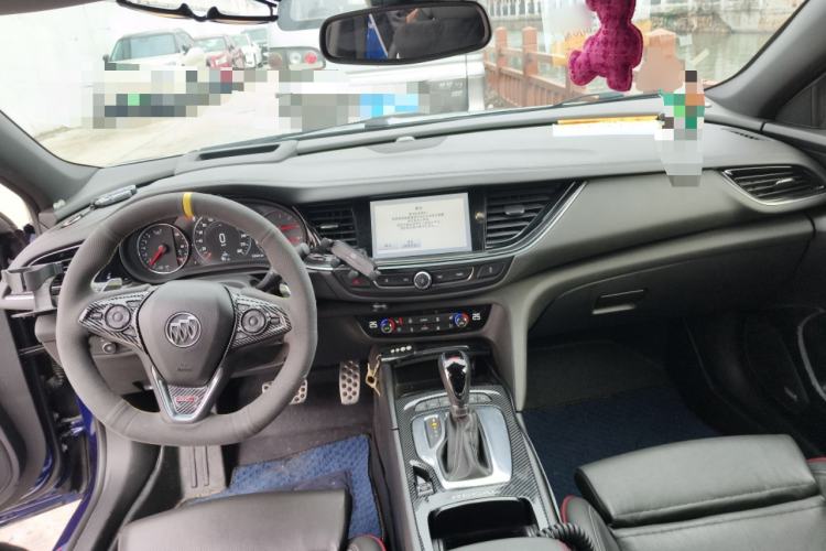 Used Buick Regal 2017 GS 28T Prestige Model
