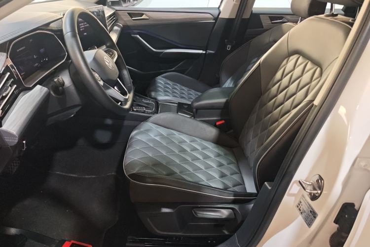 Used Volkswagen Sagitar 2024 300TSI DSG Excellence Edition Left Front Seat