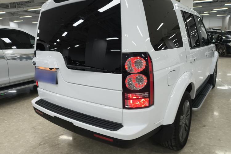 Used Land Rover Discovery 2016 3.0 SC Obsidian Black Heritage Edition HSE