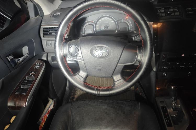 Used Toyota Camry 2015 2.0G Premier Edition
