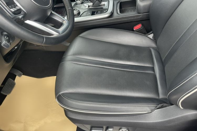 Used Tank 300 2021 City Edition 2.0T—Truly Stylish