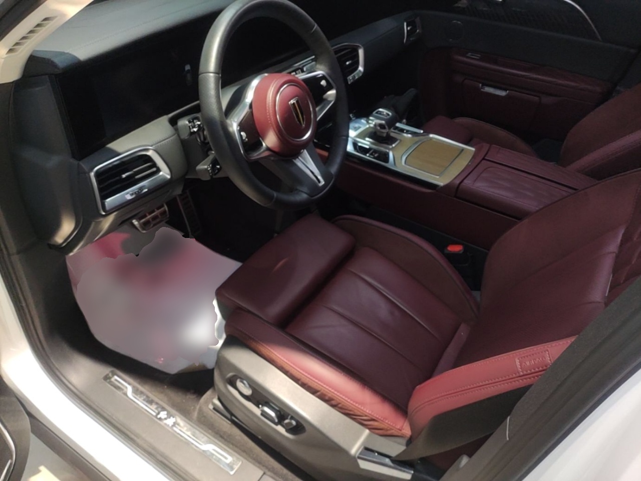 Hongqi E-HS9 2022 690 km Range Flagship Edition Six Seats — снимка 17