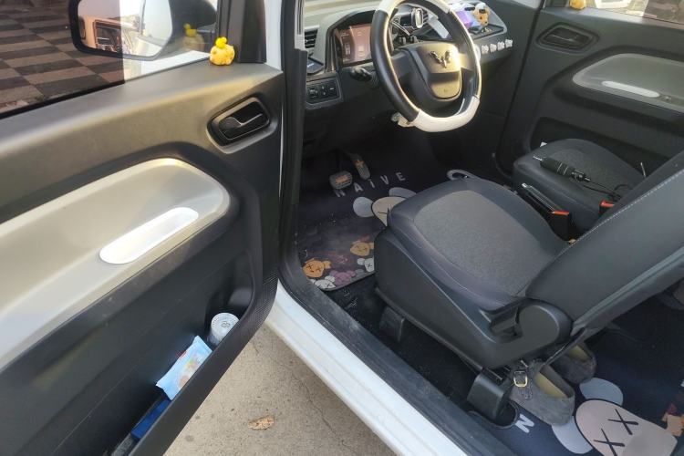 Used Wuling Hongguang MINIEV 2022 Zizai Version Lithium Iron Phosphate Driver Seat