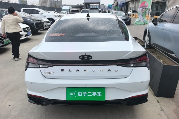 Used Hyundai Elantra 2022 1.5L CVT LUX Prestige Edition
