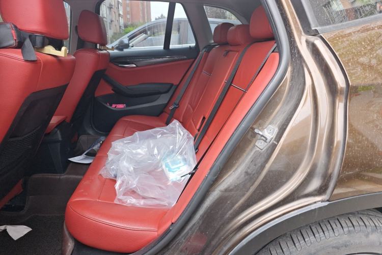 Used BMW X1 2013 sDrive20i Sports Design Package
