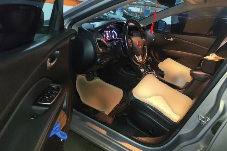 Used Fiat Viaggio 2012 1.4T Automatic Jingxiang Edition Driver Seat