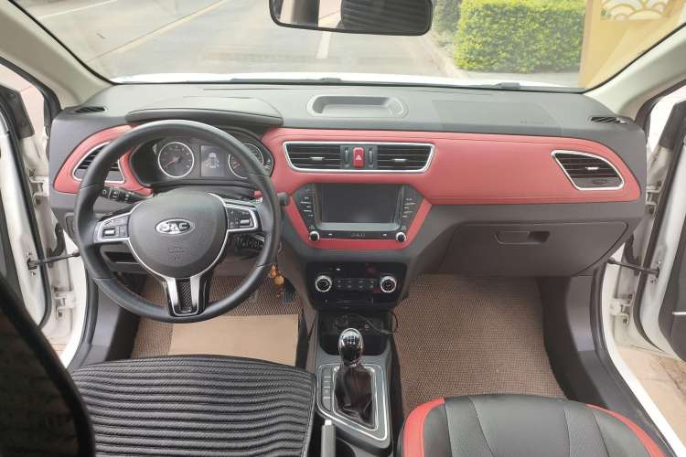 Used JAC Refine S2 2018 Smart Drive Edition 1.5L Manual Luxury Model