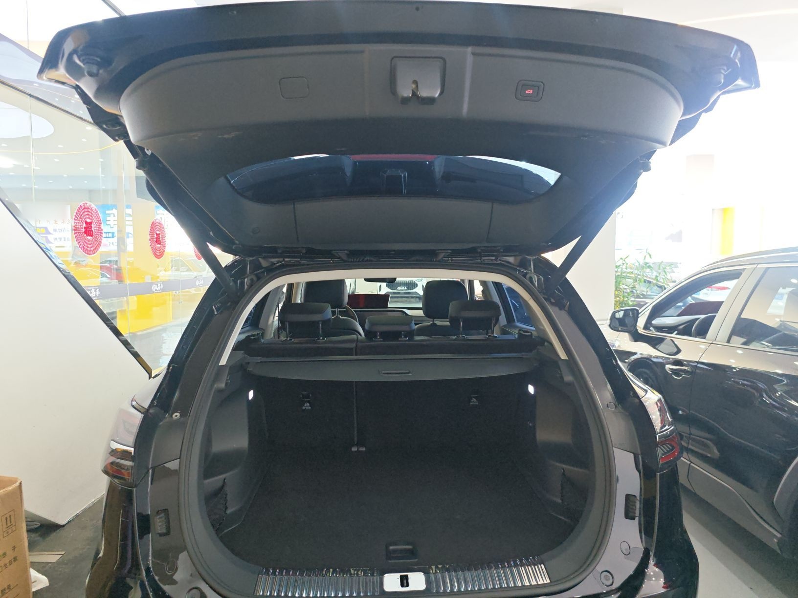 Hongqi HS5 2023 2.0T Qixiang Pro Edition — снимка 11