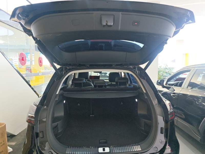 Used Hongqi HS5 2023 2.0T Qixiang Pro Edition — 6