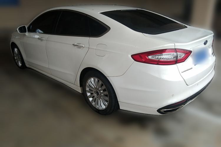 Used Ford Mondeo 2013 2.0L GTDi 200 Fashion Edition Rear Left 45 Deg