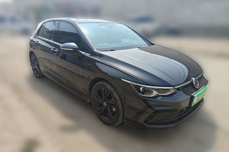 Used Volkswagen Golf 2021 280TSI DSG R-Line Front Right 45 Deg