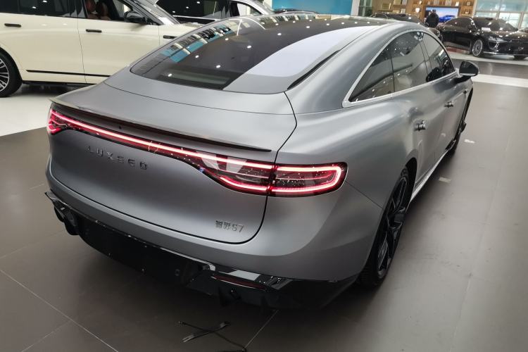 Used Hima Luxeed S7 2024 Max RS