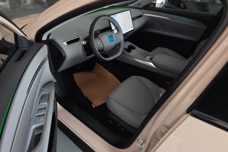 Used XPeng MONA M03 2025 620 Ultra-Long Range Plus
