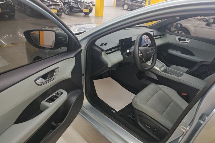 Used Roewe D6 2025 520km Smart Enjoyment Version
