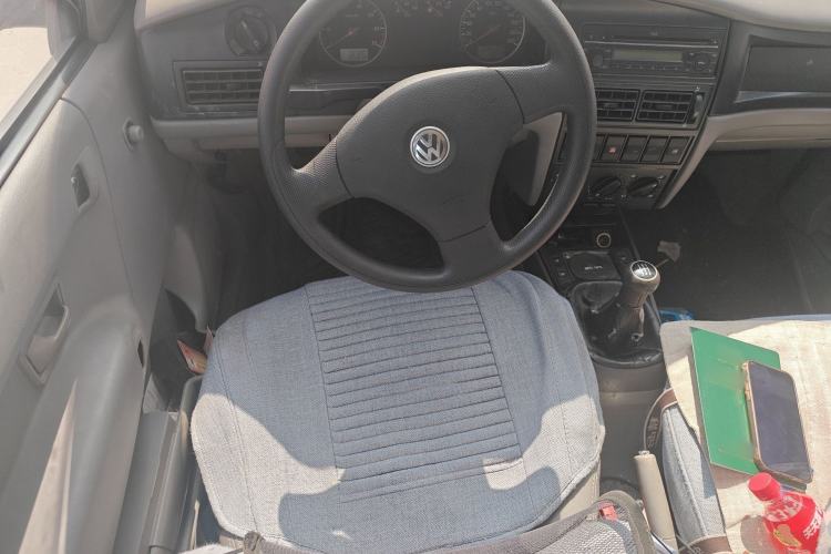 Used Volkswagen Santana Vista 2008 1.8L Manual Sishang Model
