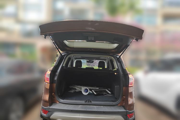 Used Ford Kuga 2018 EcoBoost 180 Two-Wheel-Drive Platinum Edition