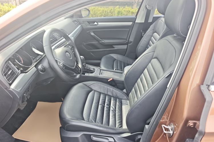 Used Volkswagen Lamando 2017 280TSI DSG Comfort Edition
