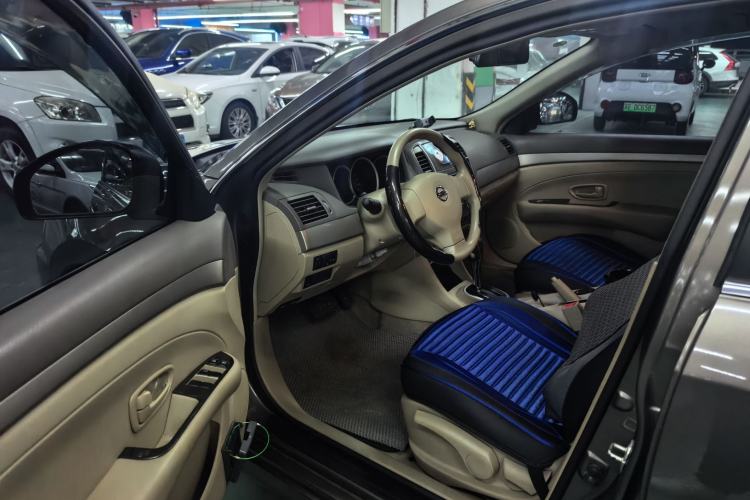 Used Nissan Sylphy 2018 Classic 1.6XE+ CVT Leading Edition Driver Seat