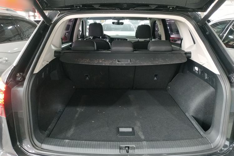 Used Volkswagen Tayron 2021 280TSI Two-Wheel Drive Luxury Smart Connectivity Version Trunk