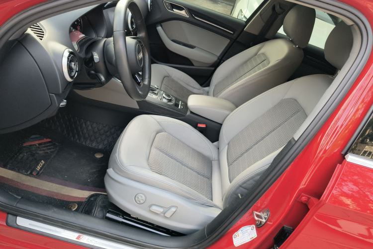 Used Audi A3 2020 Limousine 35 TFSI Fashion Edition China VI Emission Standard