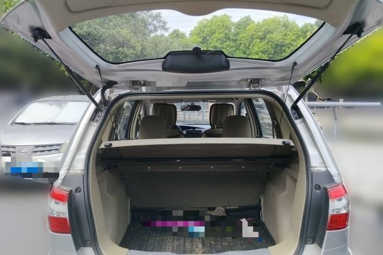 Used Nissan Livina 2015 1.6XE CVT Comfort Edition
