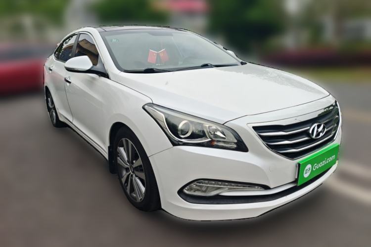 Used Hyundai Mistra 2016 1.8L Automatic Deluxe DLX Model Front Right 45 Deg