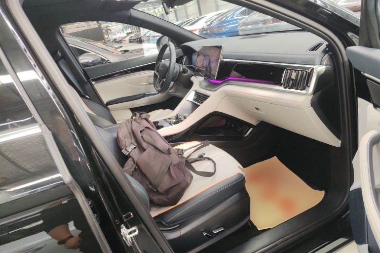 Used BYD Song PLUS New Energy 2023 Champion Edition DM-i 110KM Flagship PLUS Right Front Seat