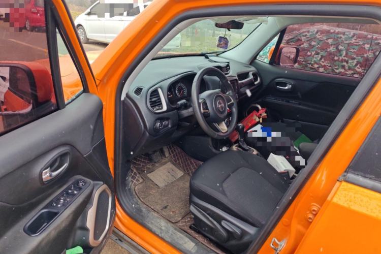 Used Jeep Renegade 2017 180T Automatic High-Energy Version