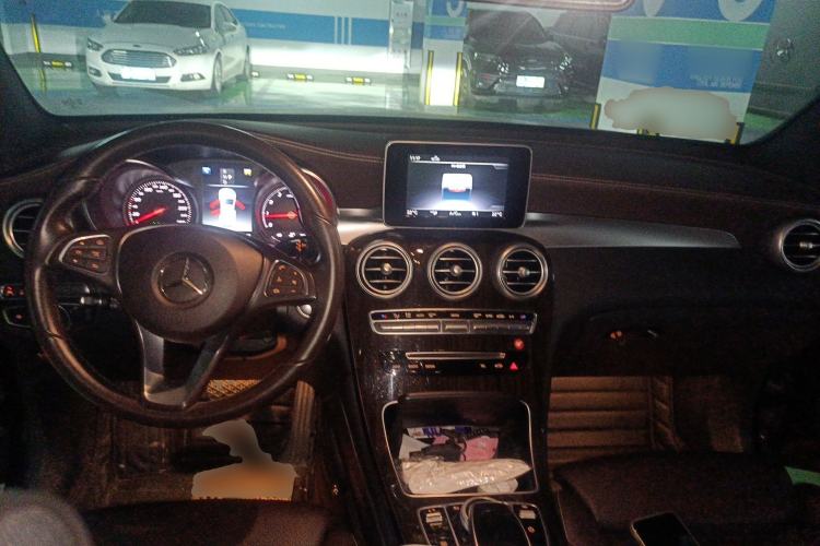 Used Mercedes-Benz GLC 2018 GLC 260 4MATIC Luxury Model