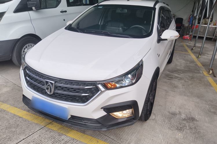 Used Baojun 310W 2018 1.5L Automatic Fashion Version China V Emission Standard