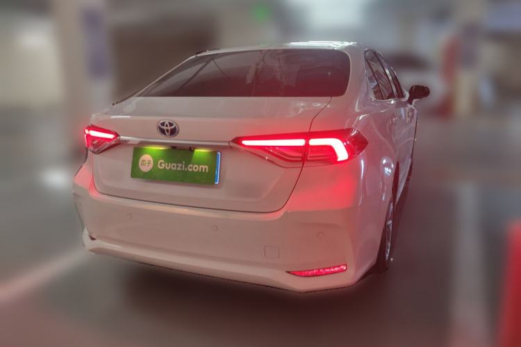 Used Toyota Corolla 2021 Dual-Motor 1.8L E-CVT Elite Edition