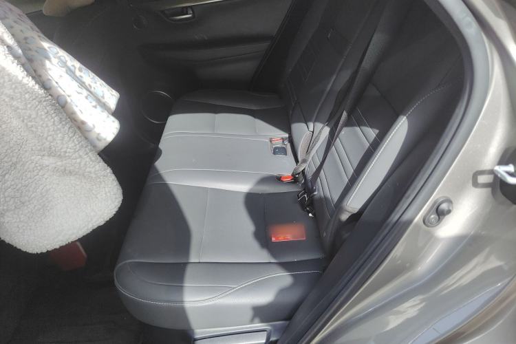 Used Lexus NX 2020 200 Front-Wheel Drive Vmotion Edition China VI Standard