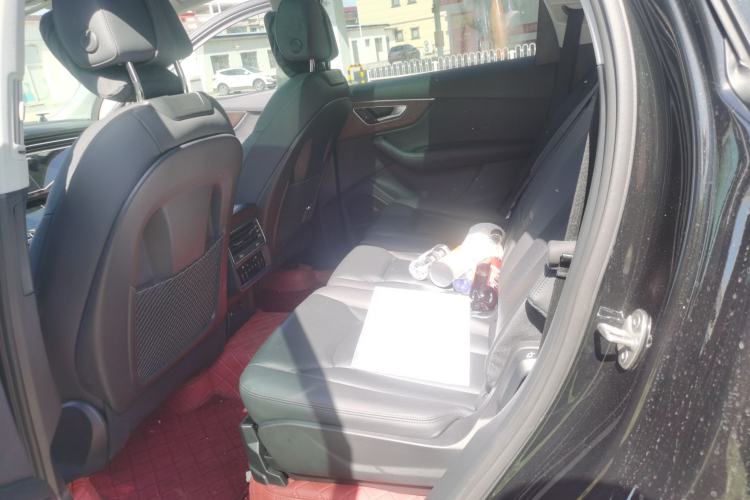 Used Audi Q7 2023 55 TFSI quattro S line Sport Edition
