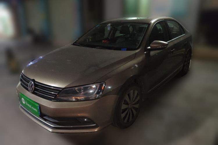 Used Volkswagen Sagitar 2017 230TSI Automatic Comfort Version