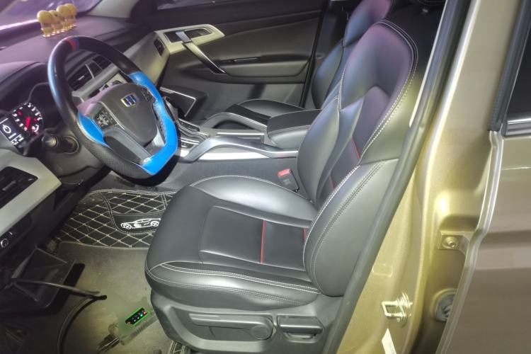 Used Geely Auto Emgrand X7 Sport 2018 1.8TD Automatic Two-Wheel Drive Zhiya Model