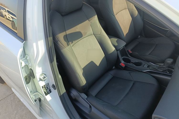 Used Toyota Levin 2022 Dual-Motor 1.8H E-CVT Progressive Edition
