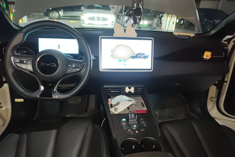 Used BYD Seal 06 New Energy 2024 DM-i 120KM Luxury Model Center Console