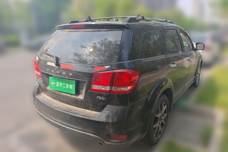 Used Dodge Journey 2013 3.6L Four-Wheel Drive Flagship Edition Rear Right 45 Deg