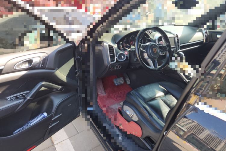 Used Porsche Cayenne 2016 Cayenne Platinum Edition 3.0T