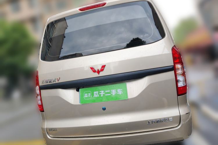 Used Wuling Hongguang V 2022 1.5L Jingqu Version Hydraulic Power Steering LAR Rear