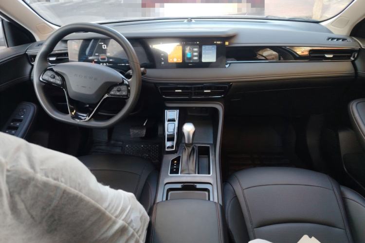 Used Roewe i5 2023 1.5L CVT Luxury Edition