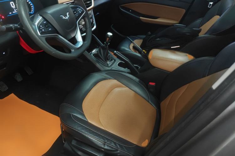 Used Wuling Hongguang S3 2018 1.5L Manual Luxury Model China V Standard
