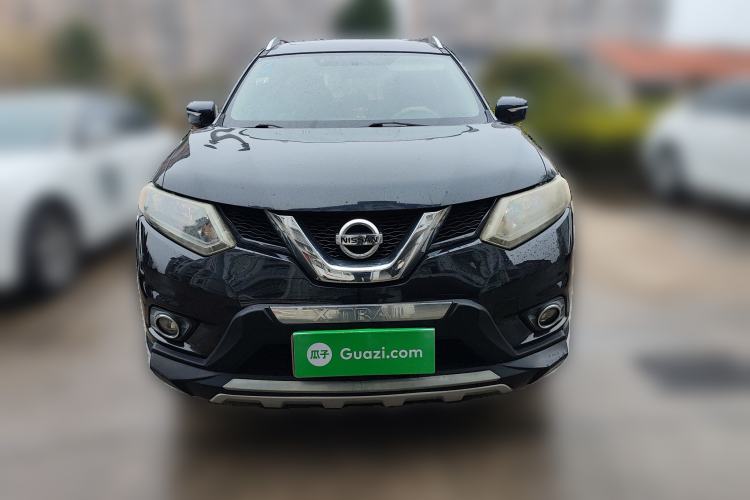 Used Nissan X-Trail 2014 2.5L CVT Leading Edition 4WD
