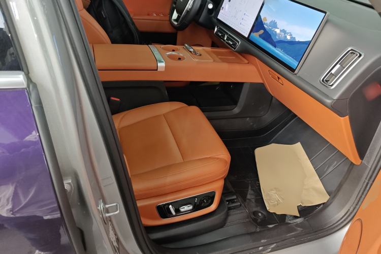 Used Li Auto L8 2023 Pro Model